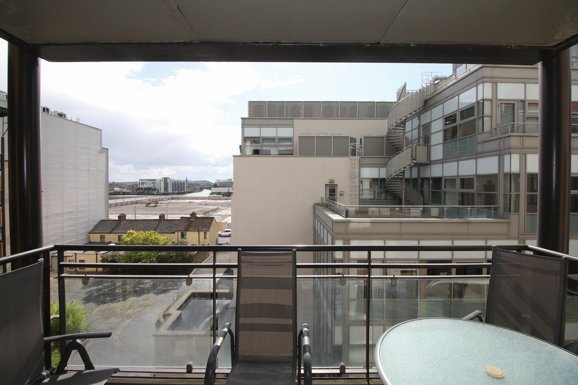 Point Village Modern Apartment Dublín Exterior foto